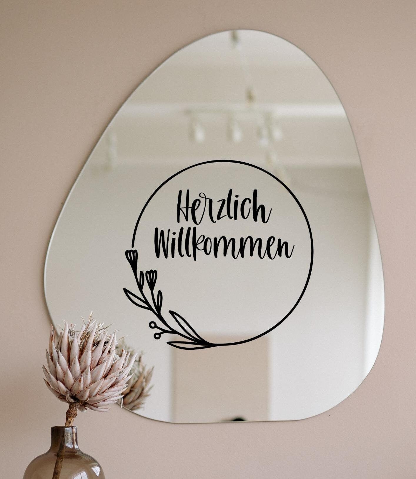 Aufkleber / Sticker / Herzlich Willkommen mit Kranz | Personalisierbar