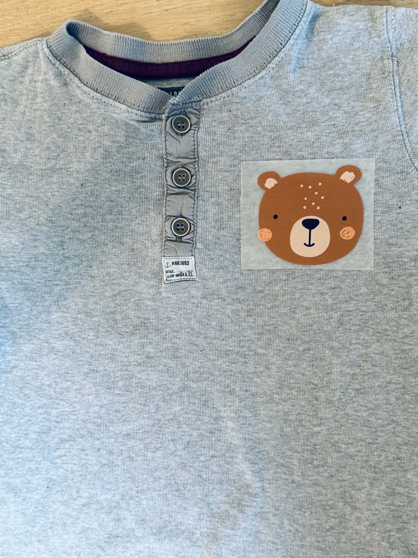 Bügelbild Bär / Kind / Patch / Aufnäher / Bügelmotiv