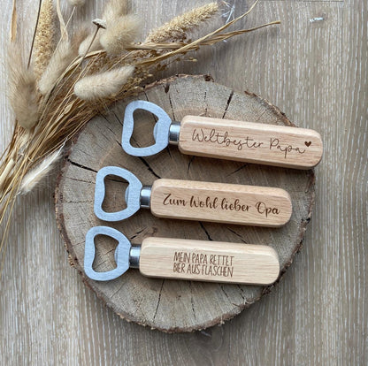 Personalisierter Flaschenöffner aus Holz